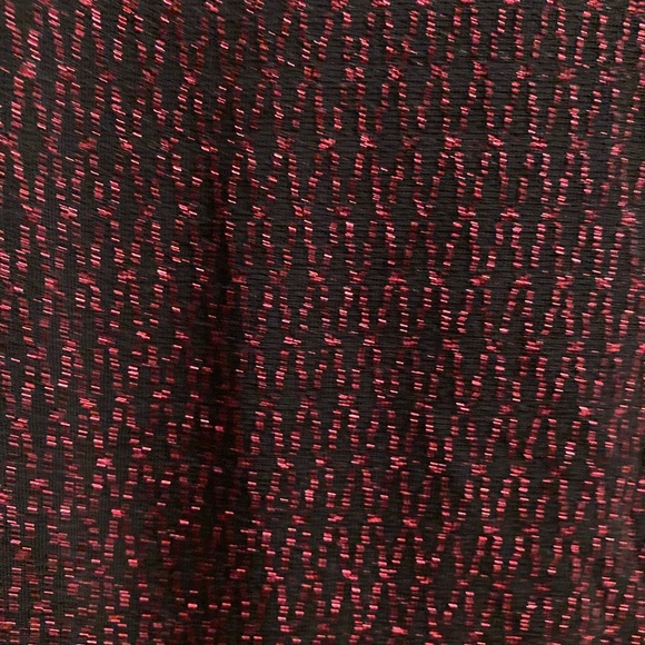 Guess women’s halter tank, choice of two colors: red or gold, size small, NWOT - Picture 7 of 16